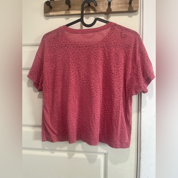 Lululemon Cates Tee - Picture 5 of 6